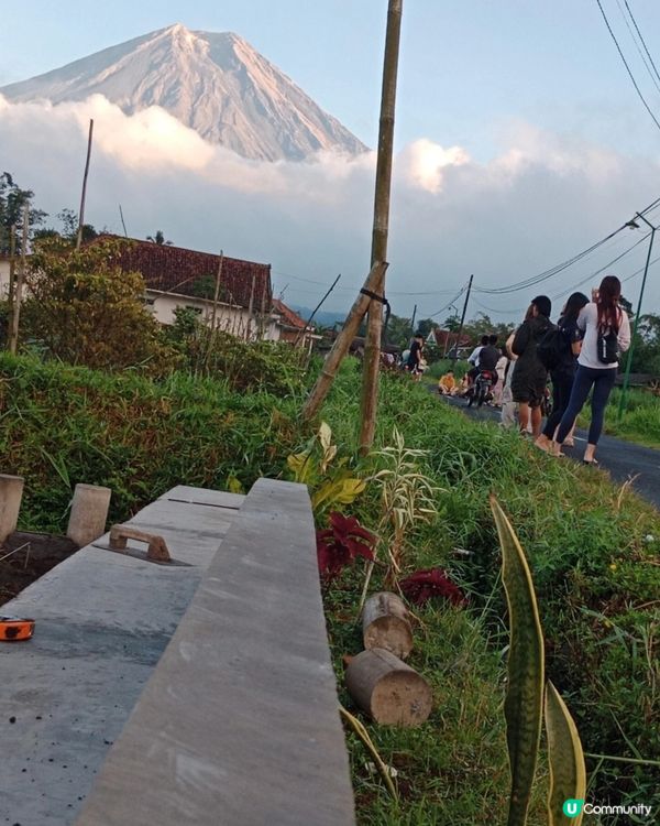 EAST TRAVEL TOUR INDONESIA 