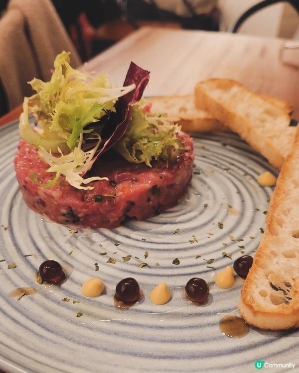 ## 隱世意大利餐廳🍝  環境寧靜，約朋友慢慢歎！