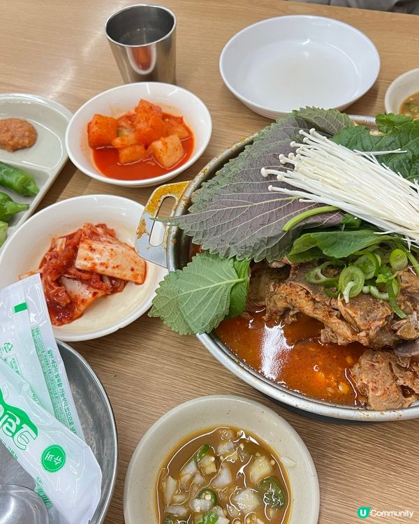 首爾🇰🇷暖笠笠食完傳說中聖水馬鈴薯排骨湯🍲