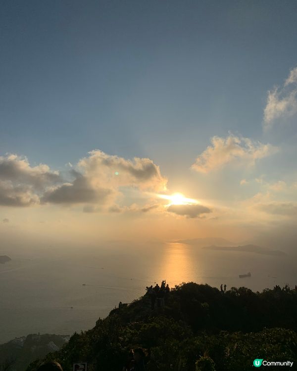 站在天空中俯瞰整個維港😎香港最美打卡位