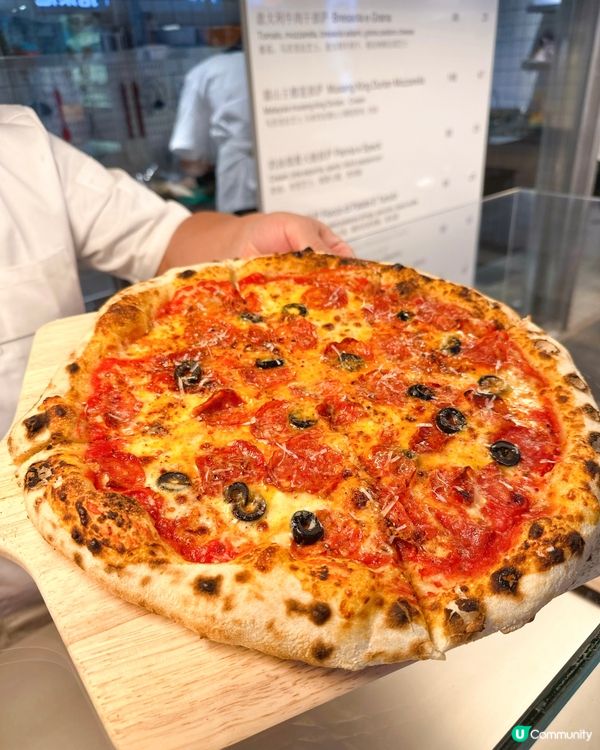 深圳必食🍕 地殼披薩🔥  手工現烤，香脆爆棚！