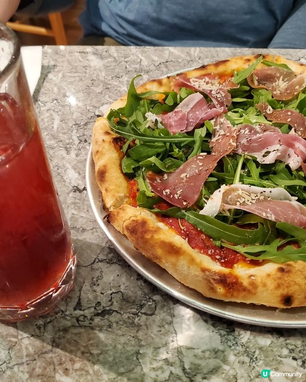 ## 🎃 南瓜湯正宗味，麵包香脆配得襯！😋