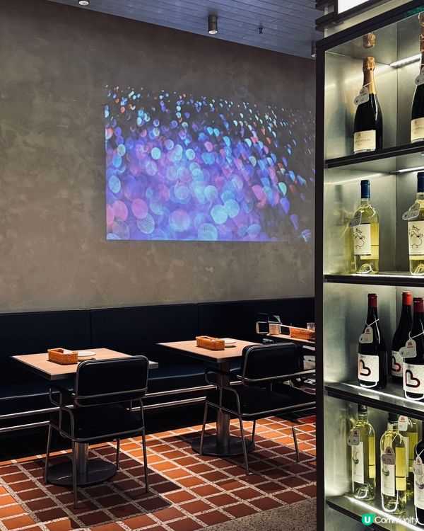 卓悅中心新寵兒！靜謐空間，美味西餐 🍽️💖