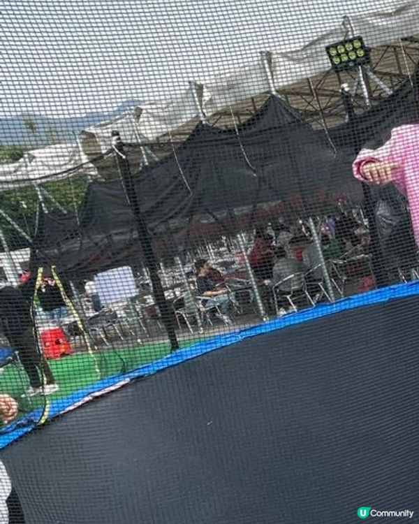 俾小朋友放電嘅好地方 鴻運燒烤煌