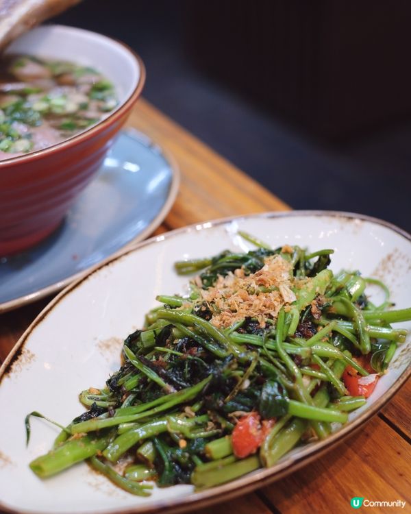 尖東海傍新開泰越菜