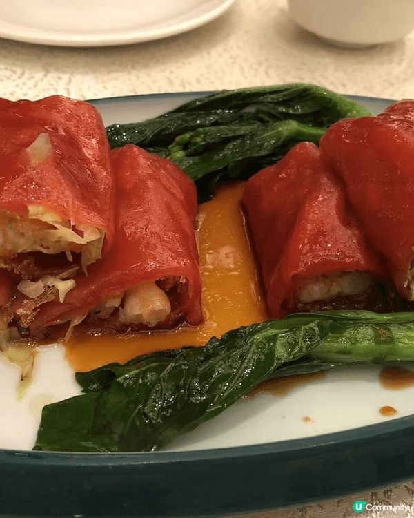 周大孃牛乳用嘅係優質鮮奶，經過特製工藝發酵而成，口感醇厚，帶...