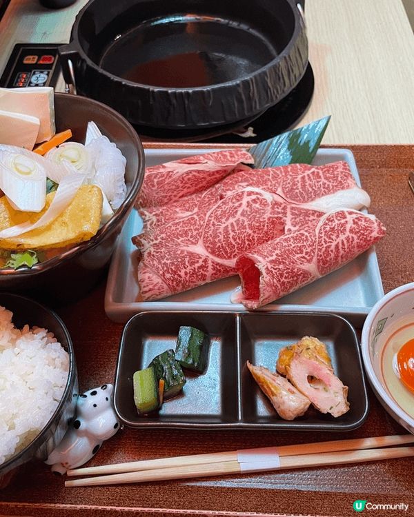 中午去cwb食個lunch, 120g牛，5-6塊，有飯有蔬...