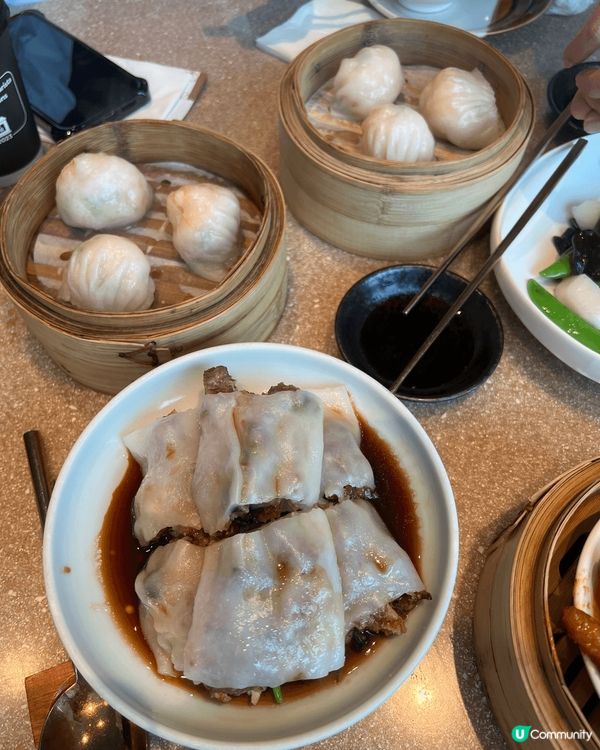 今日帶大家去東涌高質飲茶地方，就係位於東薈城嘅六小館，佢每樣...