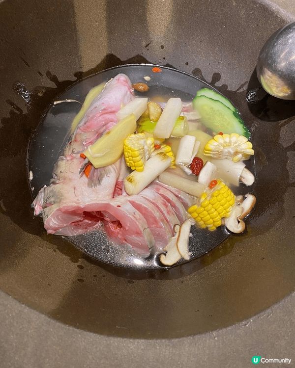 在深圳遊玩，必食的三道美味食物，燒鰻魚、片皮鴨、蒸氣石鍋魚，...