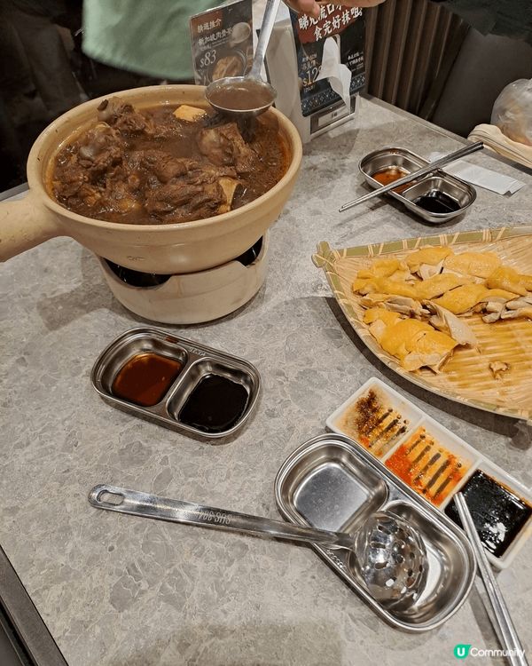 亞參雞飯推出「馬來藥膳豬骨㷛二人套餐🥘」好食又暖胃，有齊晒亞...