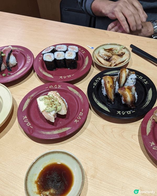 香港是一個美食之都，人生中最快樂的事便是和家人團聚，分享香港...