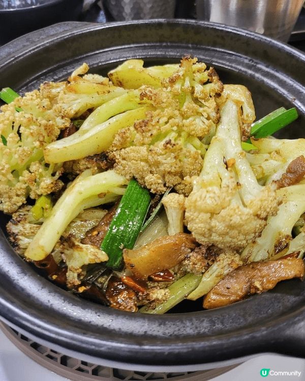 位於佐敦的二號廚房，小炒非常好吃，一試愛上。鑊氣足，特別推介...