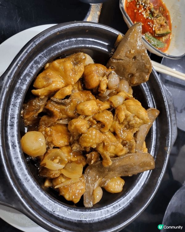 位於佐敦的二號廚房，小炒非常好吃，一試愛上。鑊氣足，特別推介...