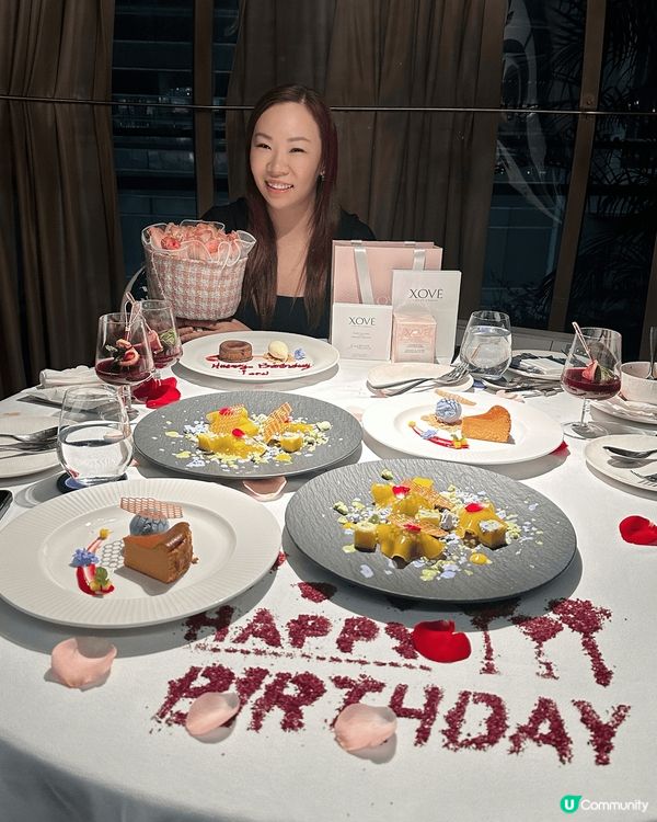 1)Dior聖誕限定Tea,為咗打卡而去,食物正常發揮，不過...