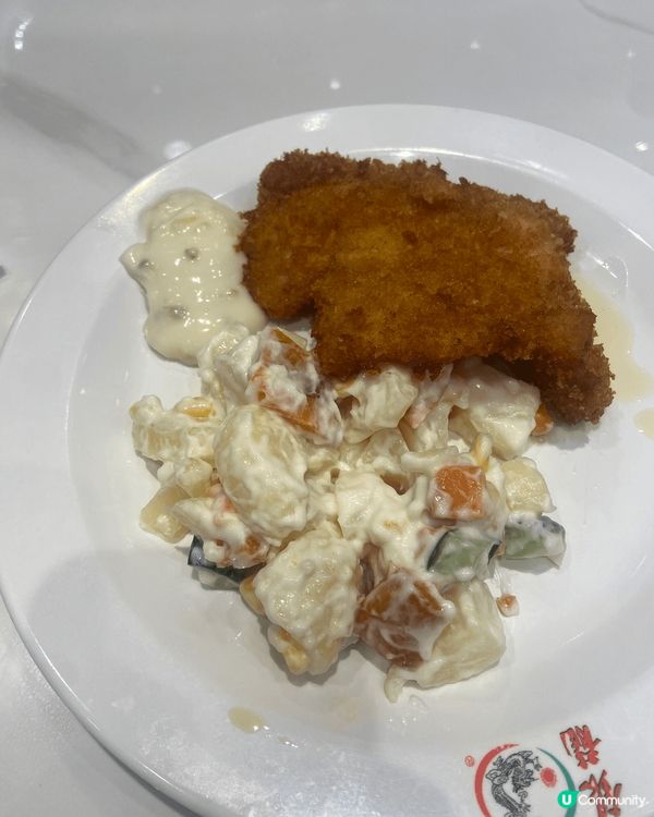 南記牛角包味道一般，牛奶冰室味道超有水準，銀龍茶餐廳簡單好味...