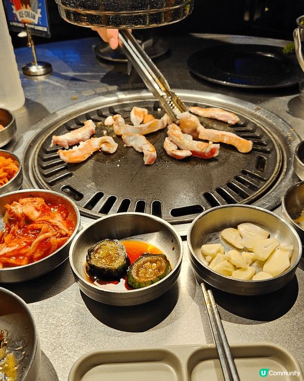 位於深圳卓悦INTOWN店的森顺碳烤肉·活烤鳗鱼，首先服務是...