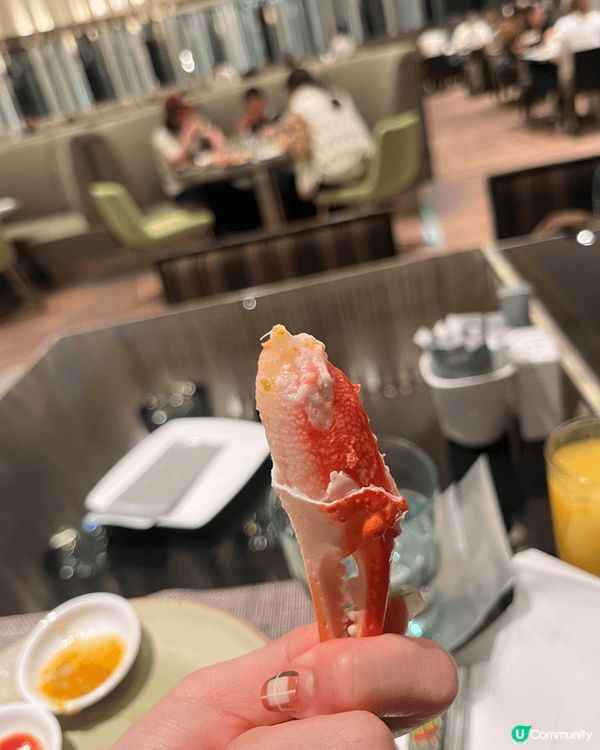 上個星期同朋友去咗美麗華酒店Yamm試佢地嘅週末早午餐🥰款式...