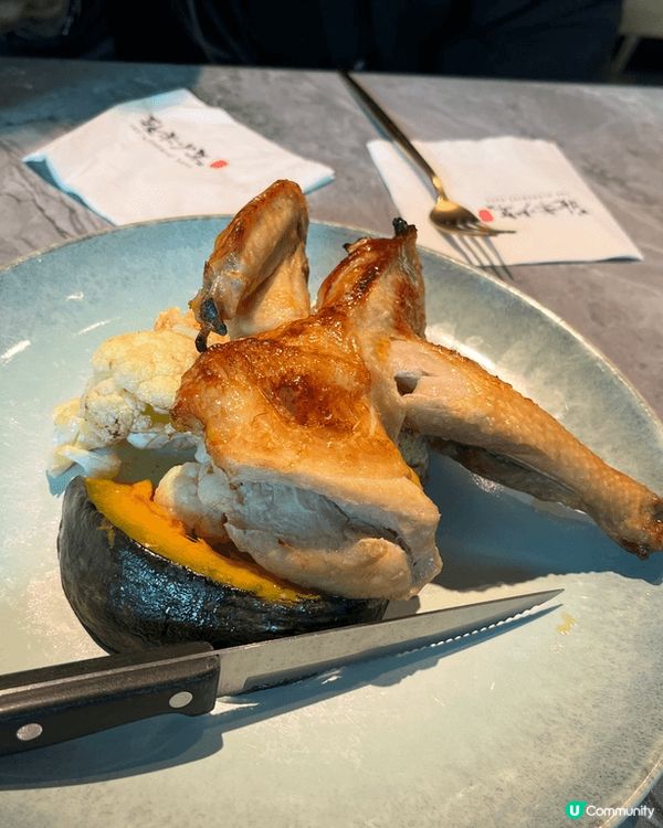 餐廳位於沙田文化中心隔離的牧羊少年咖啡館，交通方便，平日車充...