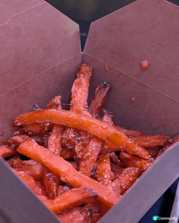 在wembley 找到的box club food hall...