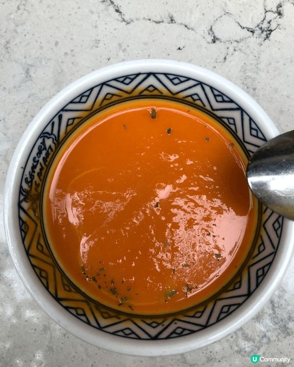 觀塘廣場馬會餐廳，裝修特別，有很多打卡位可拍照