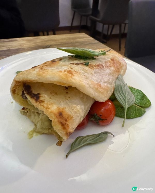 油麻地 法國菜🎂🎉  🍗慢煮油封鴨髀
