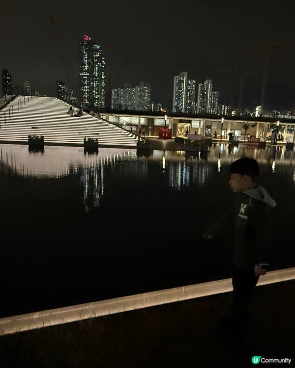 啟德Airside。夜晚好靚🩵