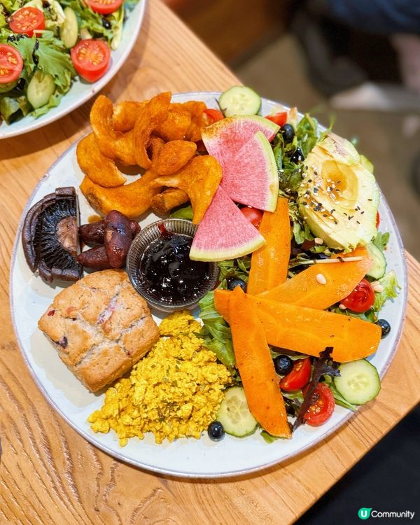 素年素食之旅 🍔🥗  
重拾素食樂趣，素年餐廳必試！
