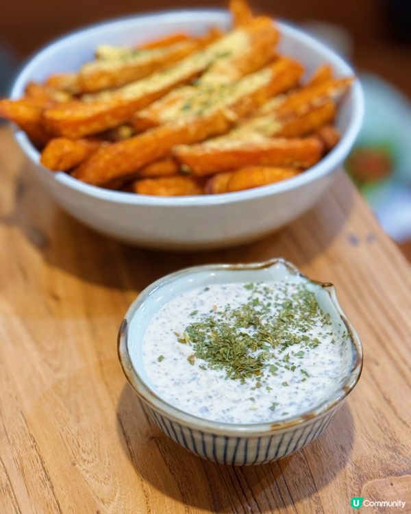 素年素食之旅 🍔🥗  
重拾素食樂趣，素年餐廳必試！