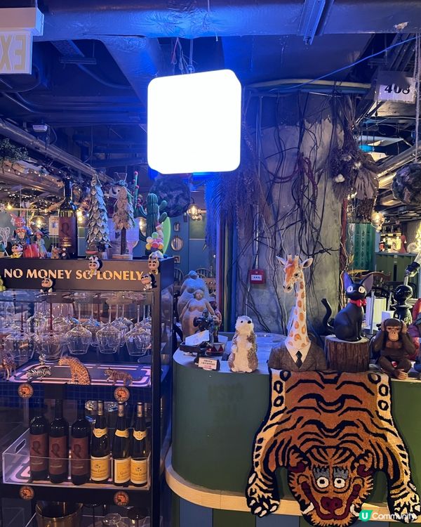 🎨🍰畫板蛋糕！😋

呢件蛋糕真係好正！😋  可以自己畫畫，仲