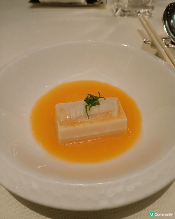 麗思卡爾頓酒店天龍軒中菜廳，食材和做法都極緻!還以為會不夠飽...