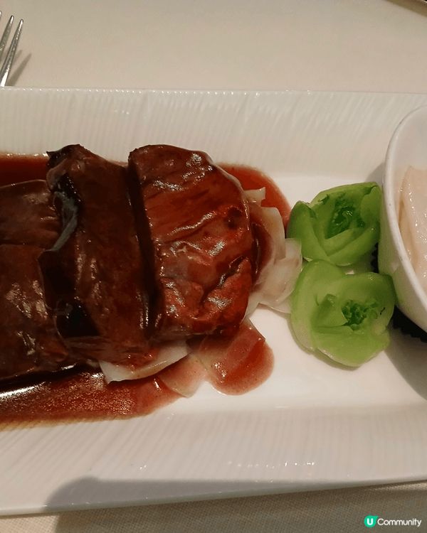 麗思卡爾頓酒店天龍軒中菜廳，食材和做法都極緻!還以為會不夠飽...