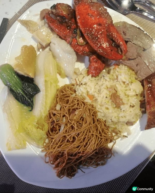 平安夜去維景酒店食自助餐，送半隻龍蝦，抵食又好食😋，大家值得...