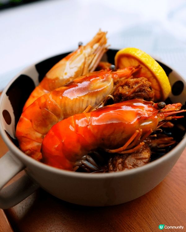 早前去上海旅行，品嚐過「話梅大頭蝦」，一試難忘😍