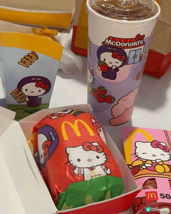 最近同hello kitty cross over 嘅麥當勞...
