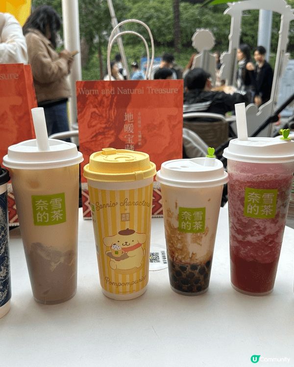 我哋去咗深圳領展中心，試咗one bagel、霸王茶姫和奈雪...