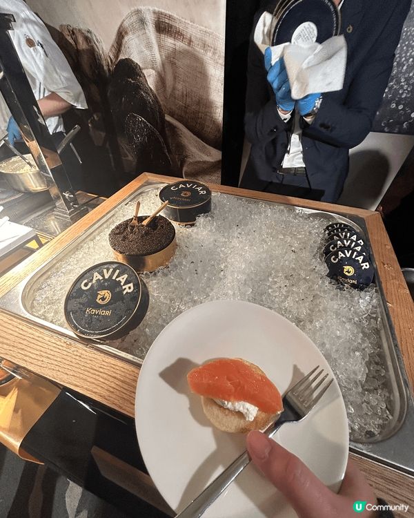 Park lane 高級自助餐，每天提供新鮮的食材，來自愛爾...