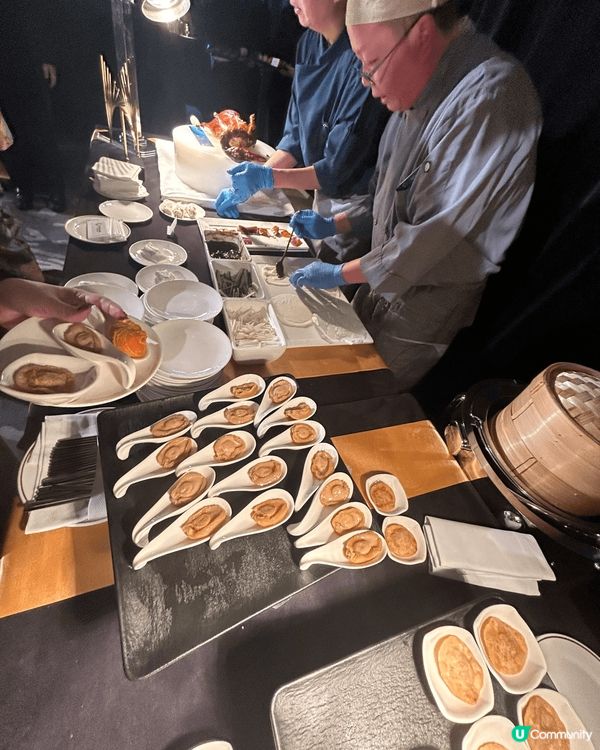 Park lane 高級自助餐，每天提供新鮮的食材，來自愛爾...