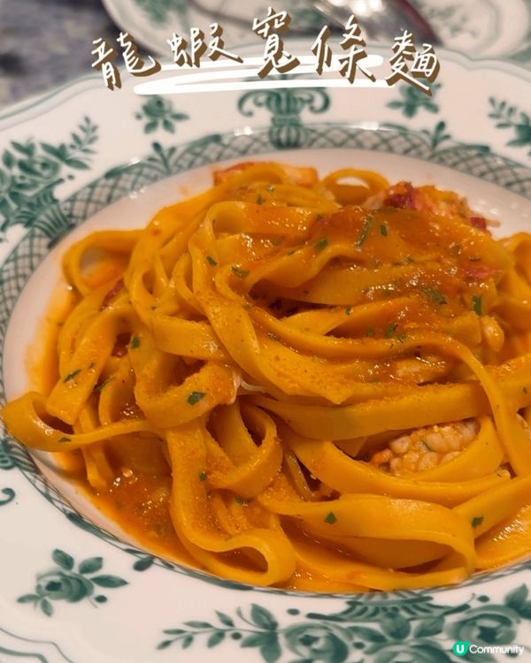 之前聖誕節帶左媽咪去食好西，嚟到灣仔和昌大押，樓上原來有一間...