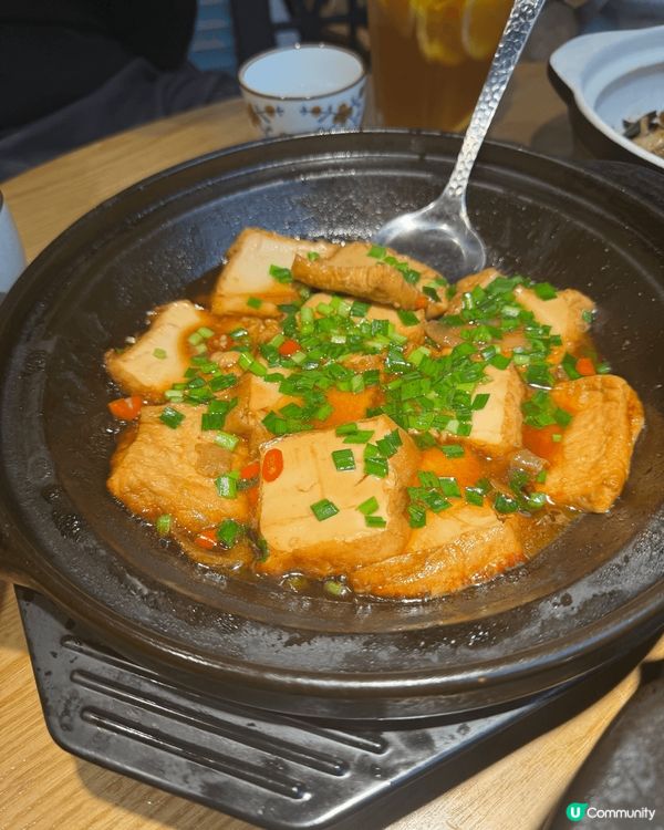 鍾意食辣嘢嘅朋友一定唔可以錯過費大廚，佢嘅辣椒炒牛肉非常出名...