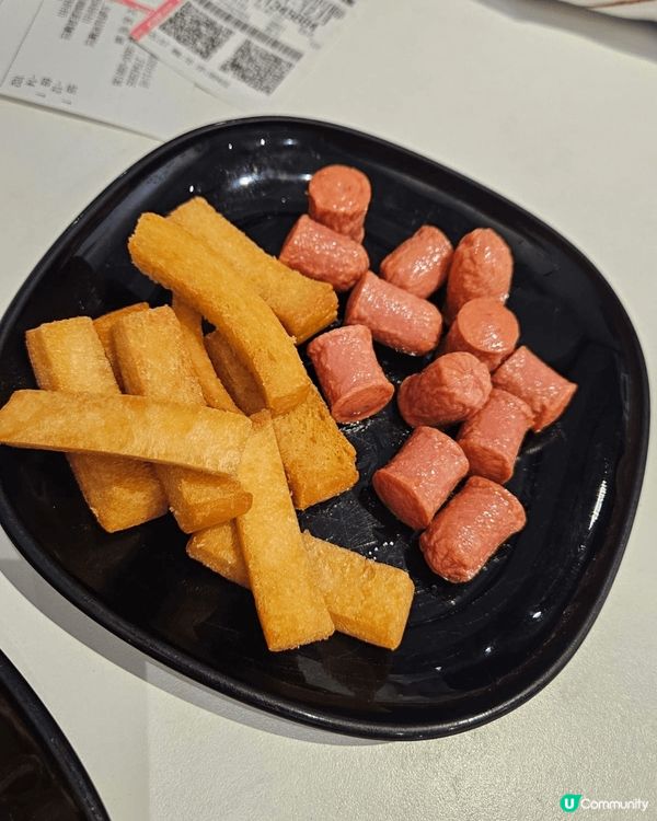 地道台灣宵夜店，佢嘅菜式真係好地道，肚餓可以點粉麵類，小鳥胃...