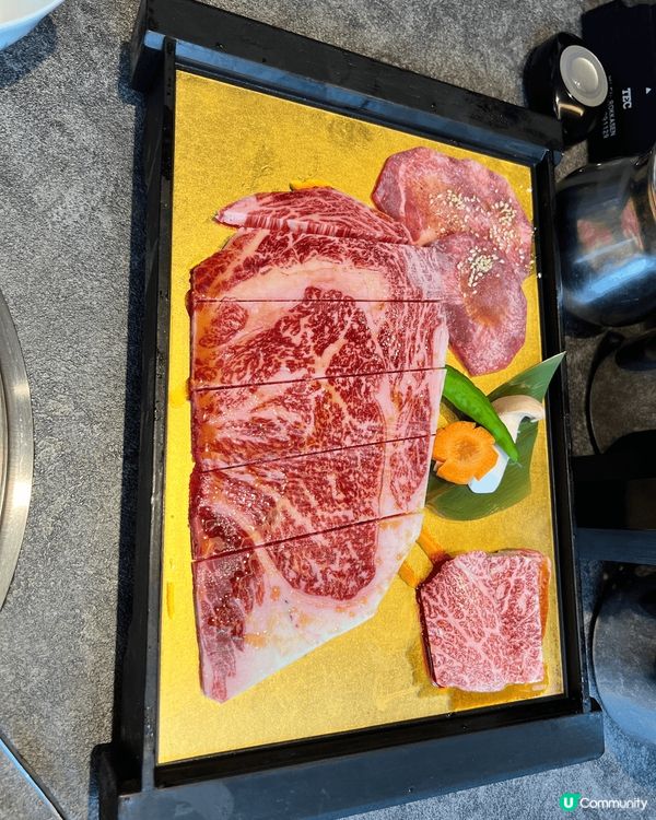 六歌仙和牛燒肉以高品質A5和牛為主打，肉質細膩、油花均勻，搭...