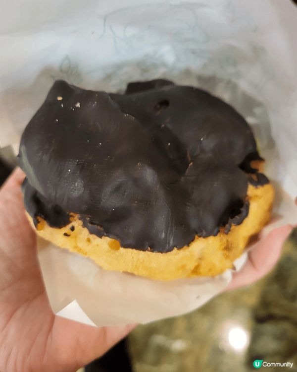 西樹泡芙旺角朗豪坊分店，朱古力面夠脆！忌廉夠凍！正！ #Sa...