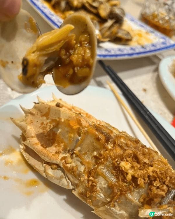 招牌避風塘炒辣蟹