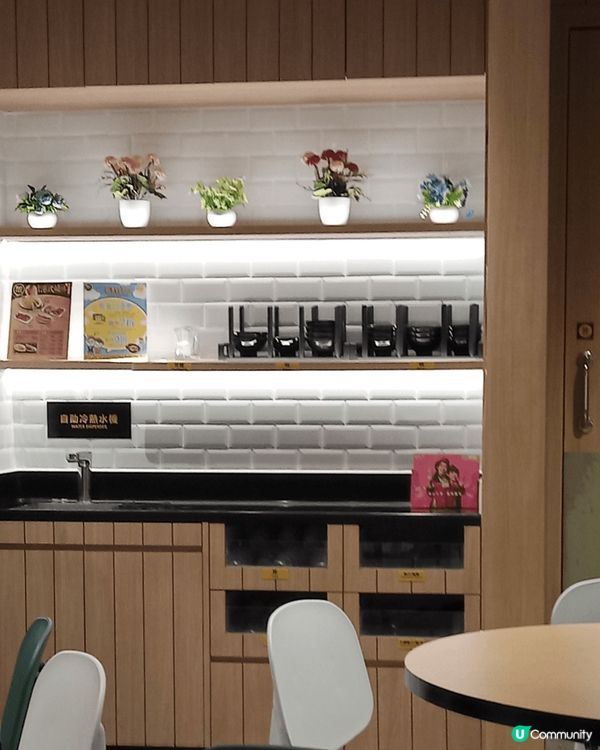 由樓上舖搬到地舖，比較方便，環境舒適。