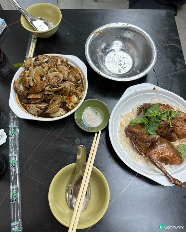 ## 🥶凍冰冰🥶 食飯暖笠笠！🍲  廟街興記煲仔飯打邊爐🤤