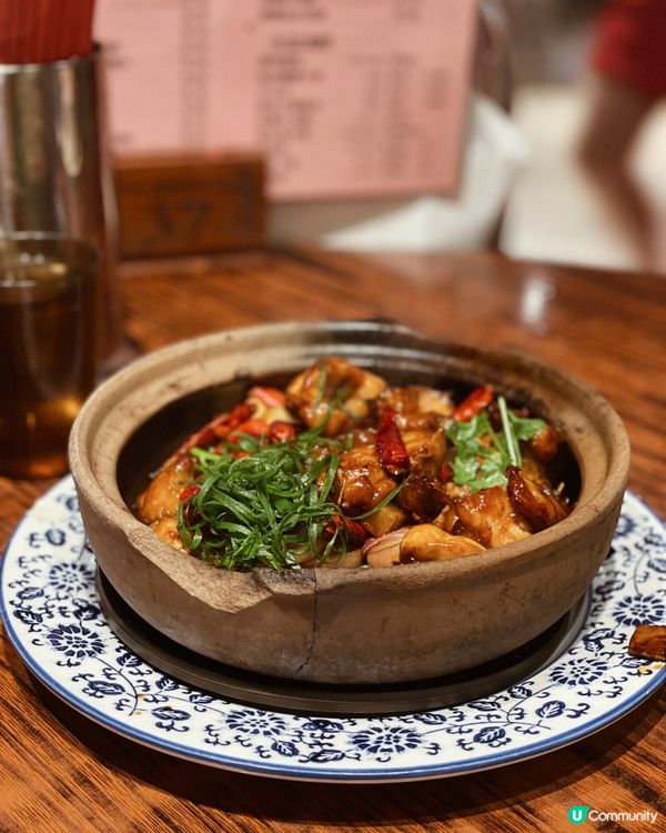 長期滿座 懷舊風新派大排檔 🥢