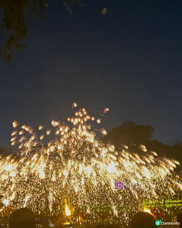 中式浪漫 打鐵花原來這麼浪漫💕