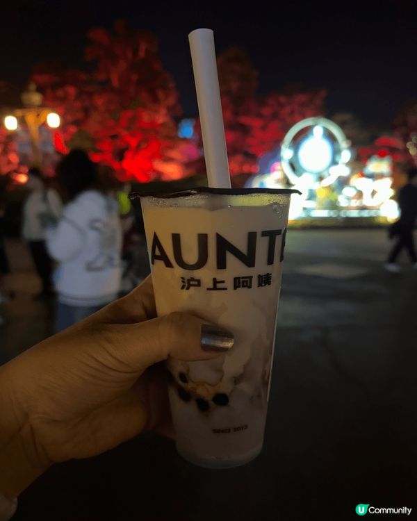 珠海長隆海洋王國小食3串+隻天鵝水泡，橫琴酒店飲茶，可愛嘅動...