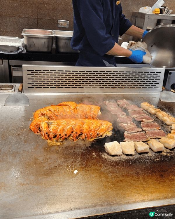 呢4張相係喺台北信義區嘅遠東百貨旭集食下午茶自助餐時影嘅，覺...