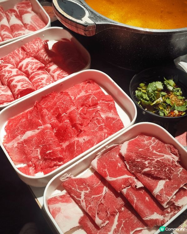 天氣咁凍，又想食雞煲又想打邊爐😂去咗熊本牛鍋，一個價錢可以食...